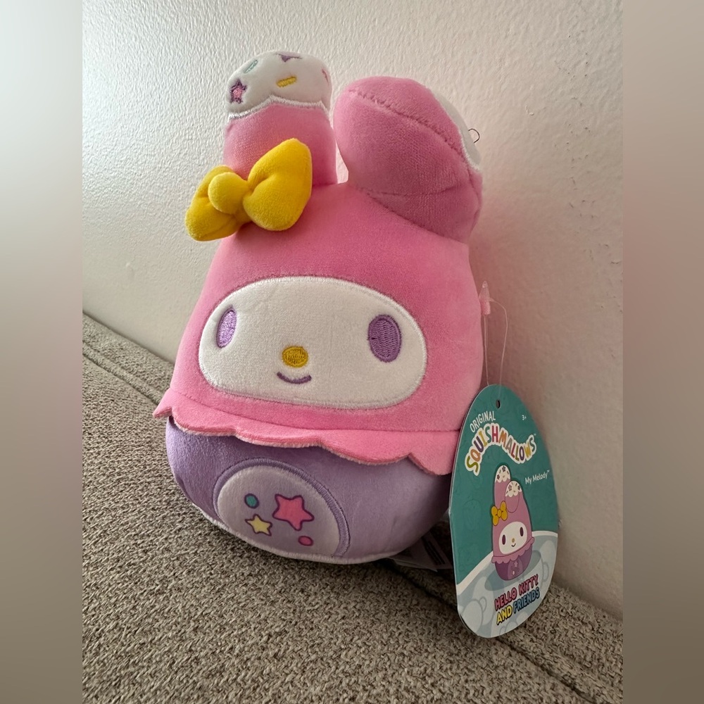 Nwt 5"  My Melody Hello Kitty and friends Squishmallow